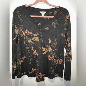 Terra & Sky Charcoal Floral V-Neck Long Sleeve Henley